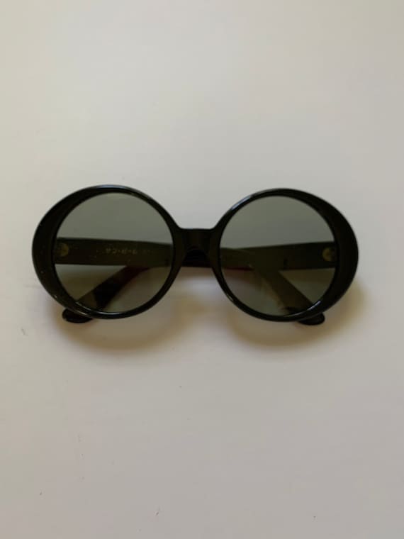 Vintage sunglasses/black oval sunglasses/ Japan su