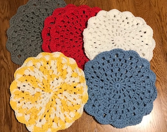 Ronde gehaakte onderzetter, hotpad of vaatdoek
