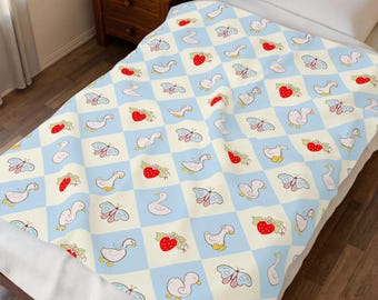Cottagecore Goose & Strawberry Velveteen Plush Blanket | Patterned Throw