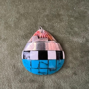 Kewa Santo Domingo Pendant Mosaic Inlay on Spiny Oyster with Turquoise Jet Clam Shell Sterling Silver 1.75” x 1.5”