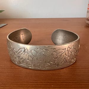 Kirk stieff pewter cuff bracelet - Etsy 日本