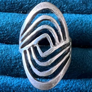 Vintage Modernist Sterling Silver Ring Size 7.5 Abstract Brutalist Design Wide Oval Cutout Artisan Statement Jewelry