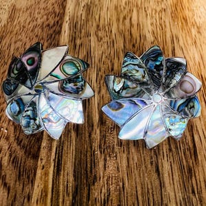 Vintage ICM Mexico 925 Sterling Abalone Screw Back Earrings Floral Taxco Style