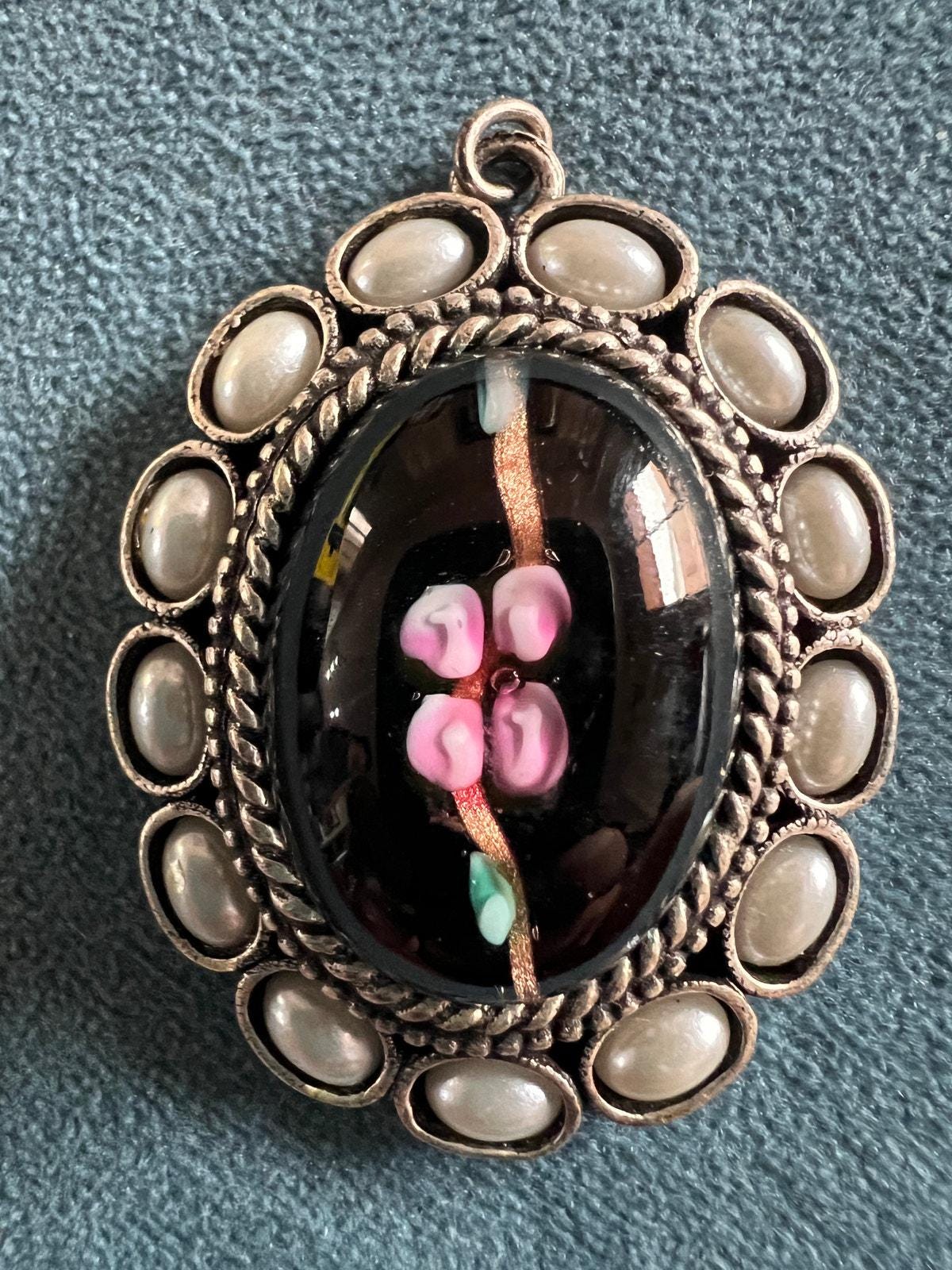 洋書（ヴィンテージ）：Antiques and Jewelry Designs Fred Harvey Jewelry: 1900–1955: June, Dennis: 9780764344480