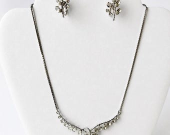 Conjunto de collar y pendientes de plata esterlina con diamantes de imitación Van Dell Vintage Champagne Crystal