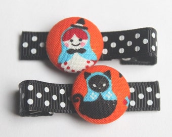 Katze und Hexe Russian Doll Halloween Schaltfläche Haarspangen