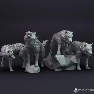 Wolves / Wolf Pack - miniatures for Dungeons & Dragons 5E, tabletop RPG, wargames and board games