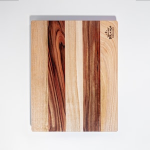 Orana Camphor Laurel Edge Grain Made in Australia Handmade Chopping Cutting Board