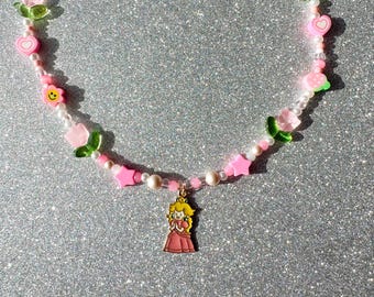 Collar de cuentas inspirado en la Princesa Peach - oro rosa, flores rosas, Toad, collar desigual, Super Mario Bros, disfraz, cumpleaños, Mario Kart
