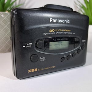 Classic 90s Panasonic RQ-V80 Vintage Cassette Player Retro Audio