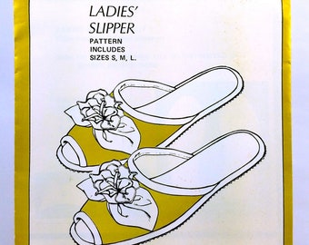 Slipper Sewing Pattern Sew Lovely 50 Size S M L Easy to Sew Houseshoe