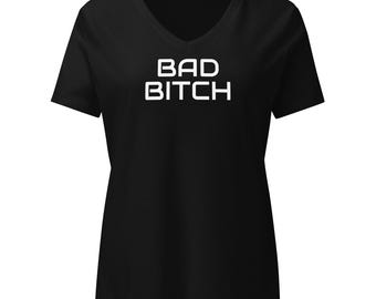 Camiseta holgada de cuello en V para mujer de Bad Bitch