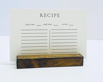 Recipe Cards on linen cardstock , 7 x 5 , Kitchen Gift ( 20 recipe cards + stand)