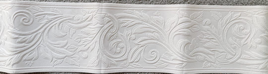 Faixa de papel de parede branca com textura marcante - Repetição de 1 ...