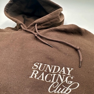 Formule 1-fan geborduurde hoodie voor dames, Sunday Racing Club Racing-sweater, Formula One Lover Gift, F1 Mom Mother' Day Present