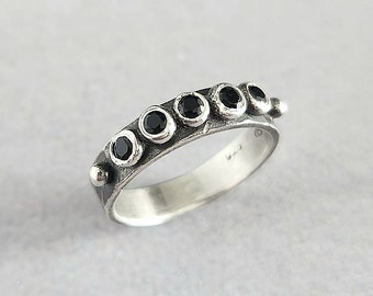 sale- BLACKLINE-silver and black spinel ring size 6