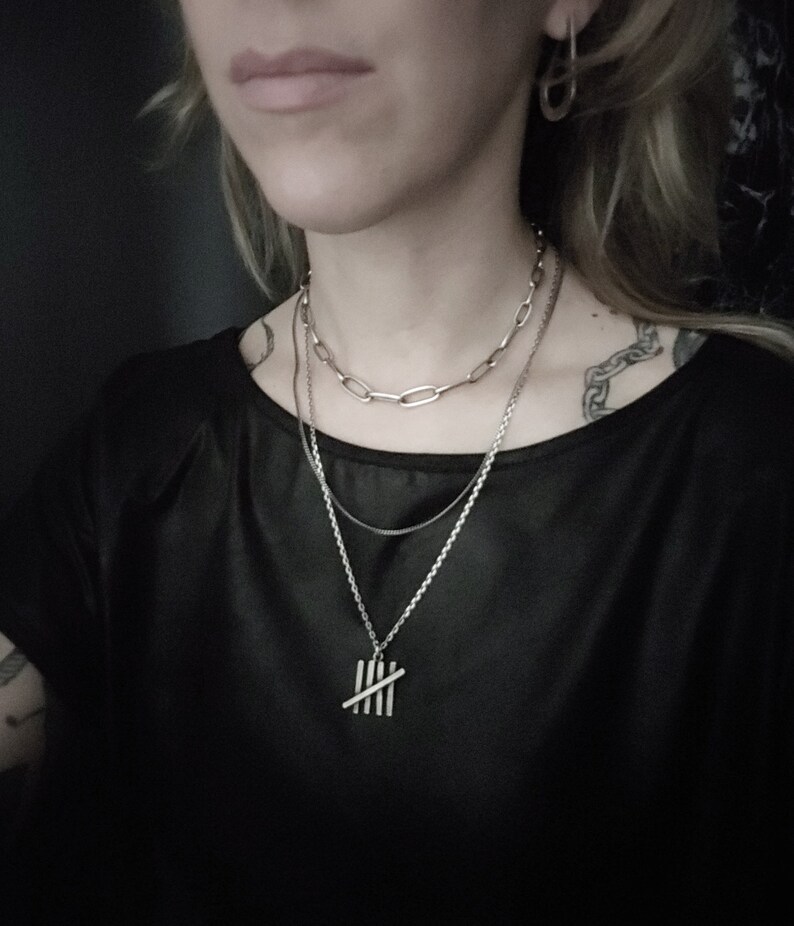 LIMBO thick silver chain