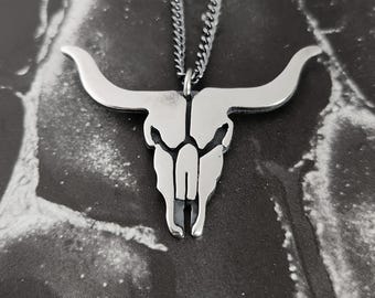 BULL SKULL necklace