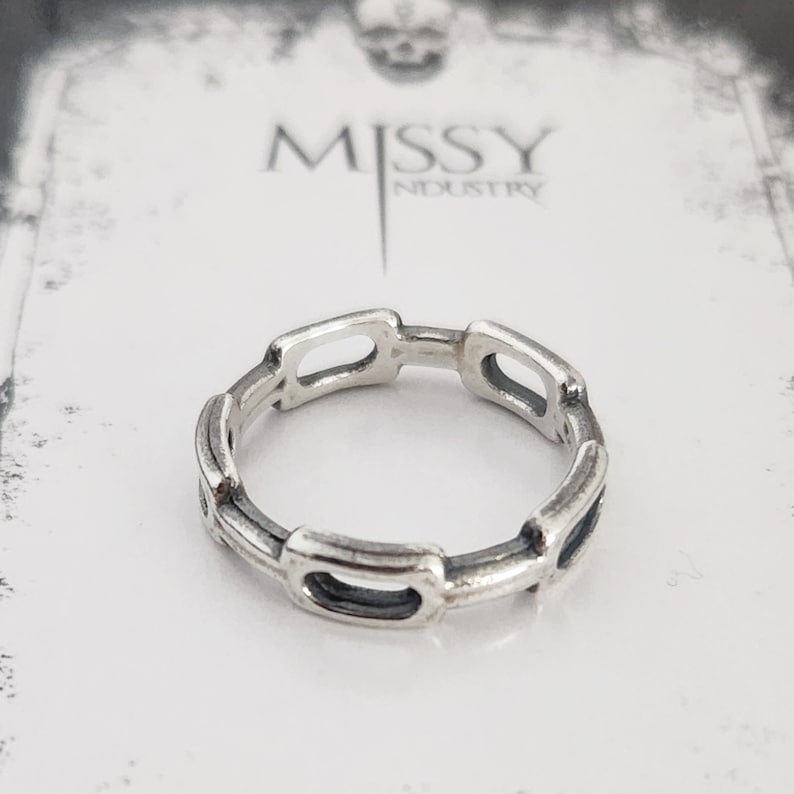 CHAIN LINK Ring Size 8.25 Etsy UK