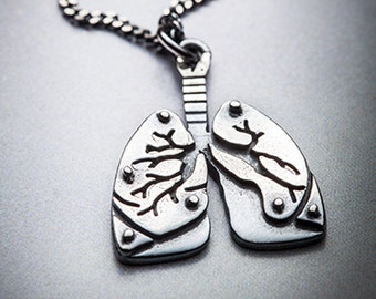 LUNGS necklace