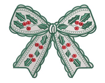 以下が含まれることがあります： 白い緑のクリスマスリボンで、ヒイラギの葉と赤い実が付いています。リボンはギザギザの縁取りがされており、お祝いの飾りです。