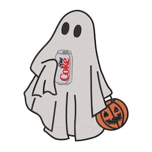 Op de afbeelding: Een wit spook dat een blikje Diet Coke en een jack-o'-lantern vasthoudt.