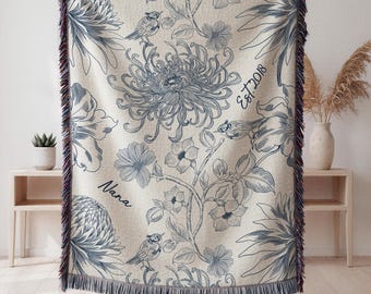 Personalized Floral Blanket for Mom Grandma Nana Mimi, Custom Name Date Throw, Mother's Day Gift for Grandma, Botanical Woven Blanket Gift