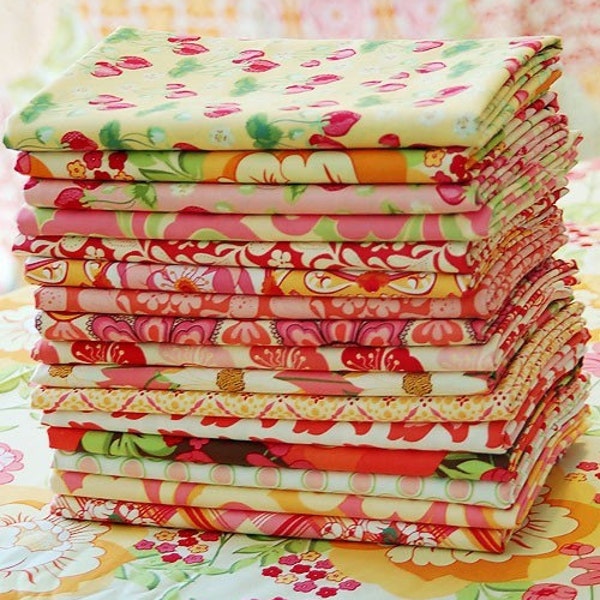 FREE Charm Squares with Purchase, MEADOWSWEET by Sandi Henderson Fat Quarter Set, The Peach Collection