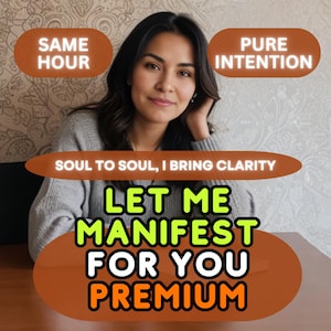 Peut inclure: Image d'une femme en pull gris avec des superpositions de texte. Le texte comprend "SAME HOUR", "PURE INTENTION" et "LET ME MANIFEST FOR YOU PREMIUM". L'arrière-plan présente un motif.