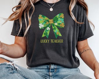 教師用セントパトリックスデーのシャムロックボウ、ラッキーティーチャーTシャツ、アイリッシュクローバーティーチャーシャツ、セントパトリックスデーの学校のお祝い