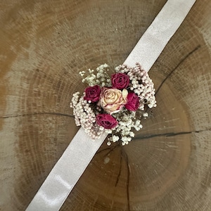 Dried Flower Corsage – Handmade Boho Wrist Corsage for Bridesmaids, Prom, or Events