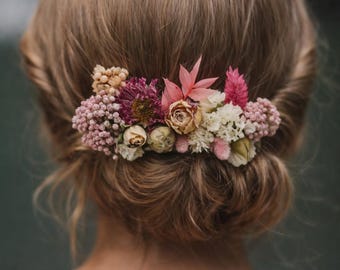 ブラッシュピンクの花柄ヘアコーム – ブライズメイド用ヘアアクセサリー – ソフトでロマンチックなウェディングアクセサリー