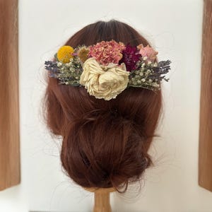 Handmade Floral Hair Comb – Real Dried Flowers, Romantic Boho Hairpiece for Brides & Special Occasions