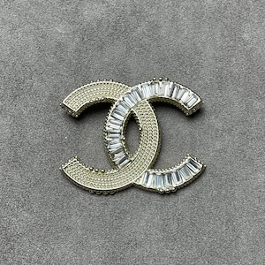 Authentic Chanel Gold Tone With Stones Vintage Brooch Pin Gift Art Jewelry Wedding Gift Brooch