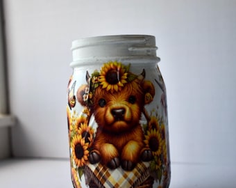 Vaso in vetro a forma di mucca e girasole: arredamento rustico per la cucina in stile fattoria