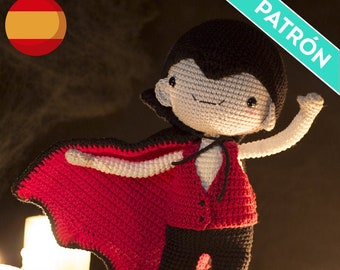 Spanish Vampire Amigurumi Crochet Pattern, Halloween Doll (PDF Pattern)