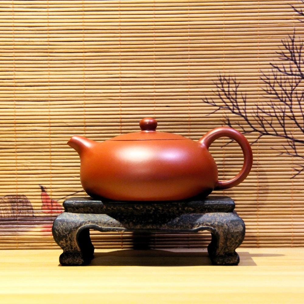 Yixing Zisha Teapot [Half Moon Pot] 280ml | Handmade Teapot | Purple Clay Teapot | Chinese Teapot