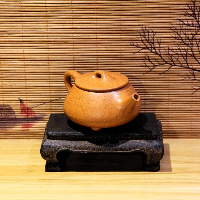 Full Handmade Yixing Zisha Teapot - Thumbnail 2