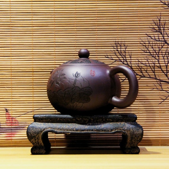 Full Handmade Yixing Zisha Teapot [ya Shi Liu Xiang] 300ml