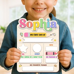 Customized First And Last Day Of School Sign, Kindergarten First Day Sign, Personalized Back to School Sign, 1st Day of School Wooden Board