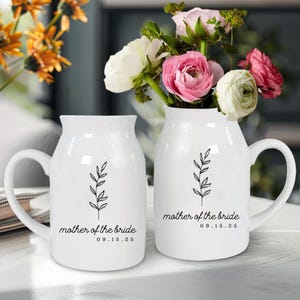 Personalized Wedding Gift For Mother Of The Bride & Groom,Mother&#39;s Day Gift For Mom,Mother of the Groom Flower Vase,Mother of the Bride Gift