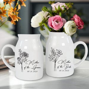Personalized Wedding Gift For Mother Of The Bride & Groom,Mother&#39;s Day Gift For Mom,Birth Month Flower Vase,Mother of the Bride Ceramic Vase