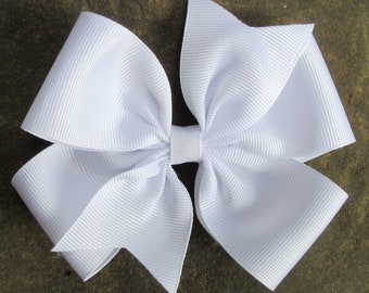 Medium Pinwheel Style Grosgrain Hair Bow in White