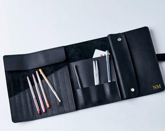 Leather pencil roll personalized, Leather pencil organizer, Pencil roll up case, Color pencil storage, Custom pencil case, Paint brush roll