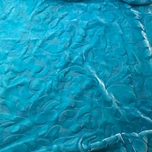TURQUOISE SCROLL - Hand Dyed Burnout Silk Velvet