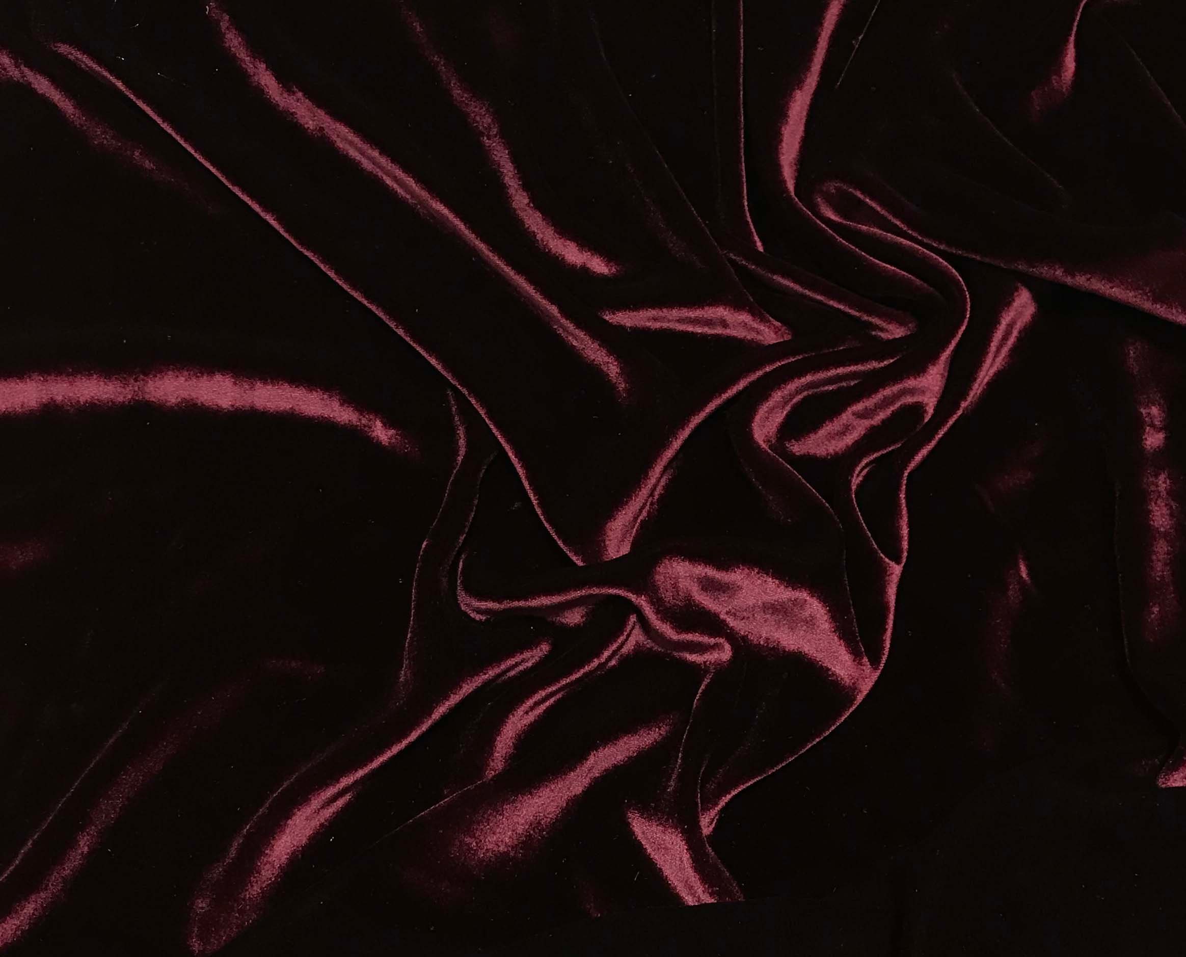ткань бордовый темный. красивая текстура бархата. шелк и бархат. Velvet material. бордовый бархат ткань.