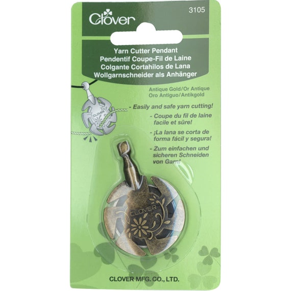 Clover Antique Gold - Yarn Cutter Pendant