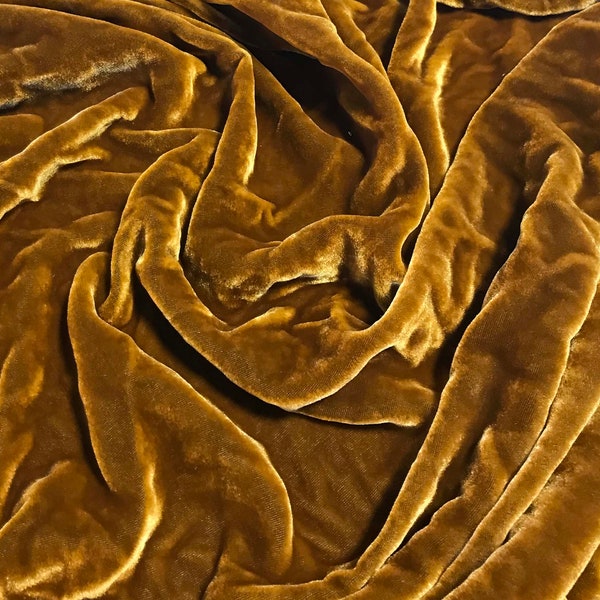 GOLDEN AMBER Tissu de velours de soie teint à la main