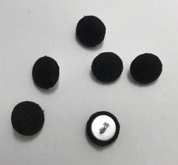 set of 6-5//8/" Kelly Green SILK VELVET Fabric Buttons Hand Made Buttons
