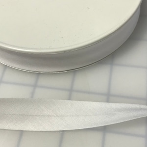 WHITE Poly Cotton Single Fold Bias Tape Made in France 3/4&quot; (3 yards)